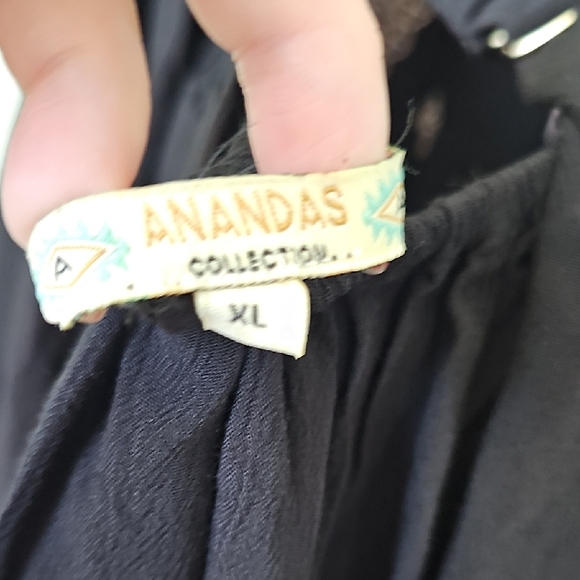 Ananada's Collection Black Boho Embroidered Billow Sleeve Women's Top XL - Picture 11 of 12